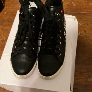 ALDO louvre-96 sneaker size 7.5 women’s
